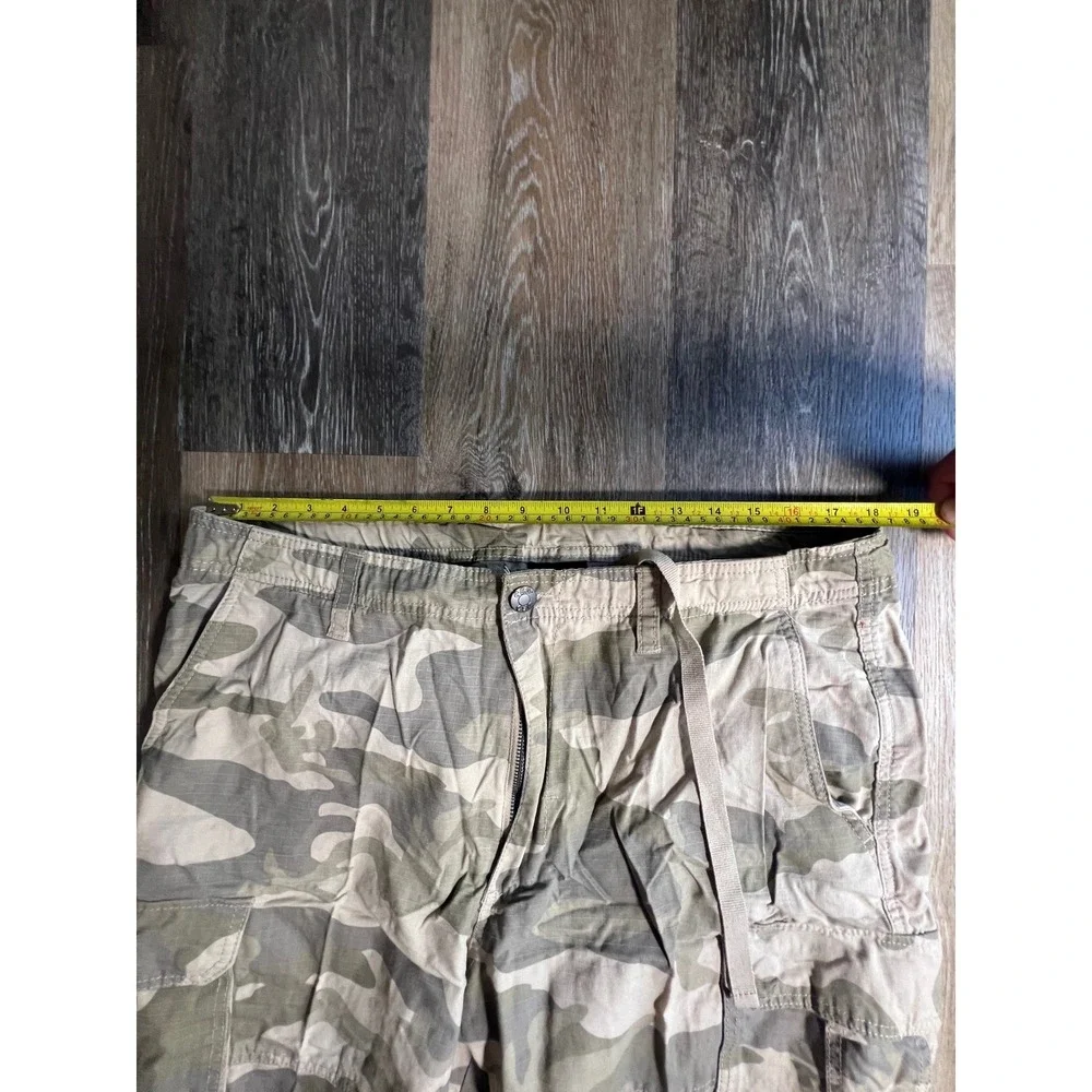 csg cargo shorts